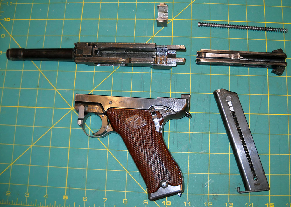 L-35 pistol, field stripped
